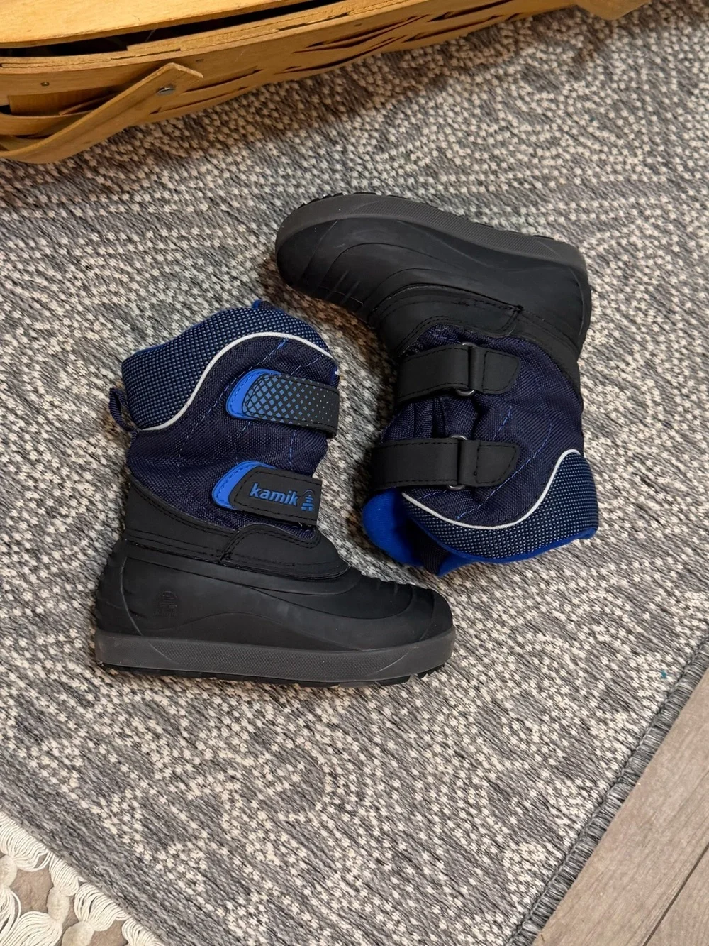Kamik vtg blue